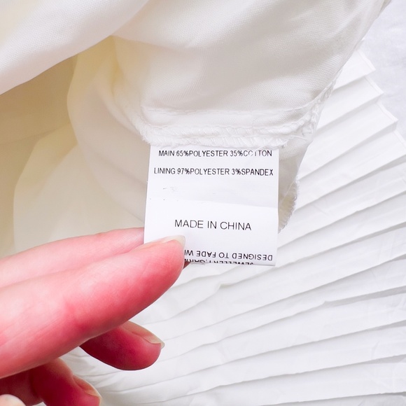 NWT Showpo Izara Mini Dress Size 16 Off the Shoulder Pleated Fit & Flare - Picture 8 of 14